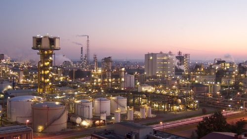 Industrial pipeline and tank insulation projects - Industrycore. 